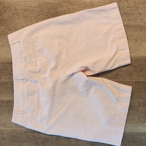 J.Crew- City Fit- Women's Striped Shorts. Size O - Picture 3 of 4